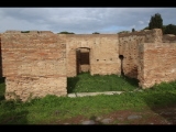 02802 ostia - regio v - insula vi - edificio (v,vi,3) - bli ri norden - 01-2024.jpg